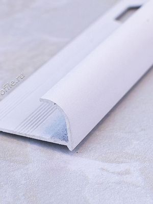 Алюмин. нар. профиль ПА10 белый/муар 2,7м, шт.