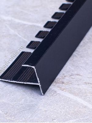 Алюмин. F-обр. профиль ПФ08 черный/муар 2,7м, шт.