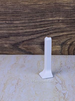 Угол наружный алюмин. для ПЛ40 белый/муар