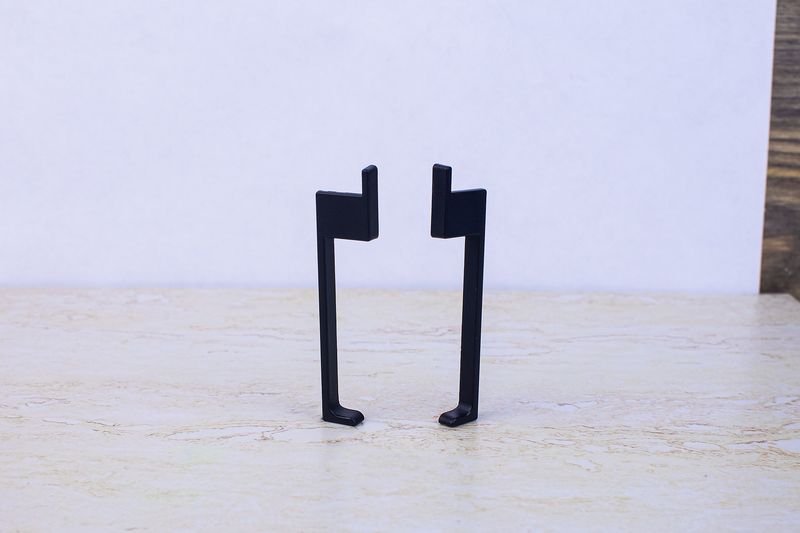 Заглушки для теневого плинтуса 60мм (пара)