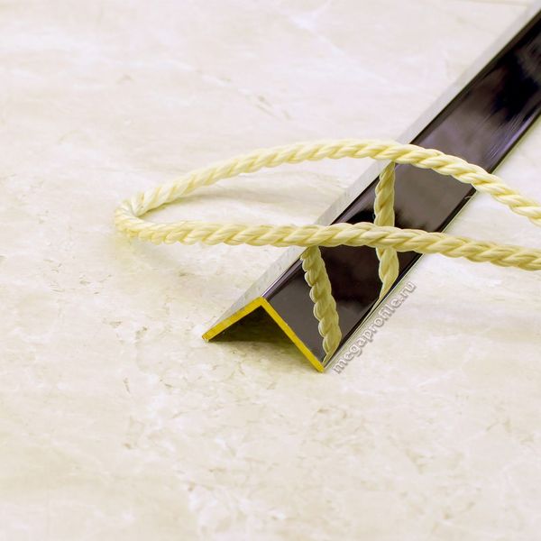 Латунный  угол 15мм ЛУ15