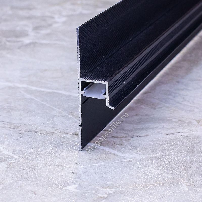 Плинтус теневой напольный