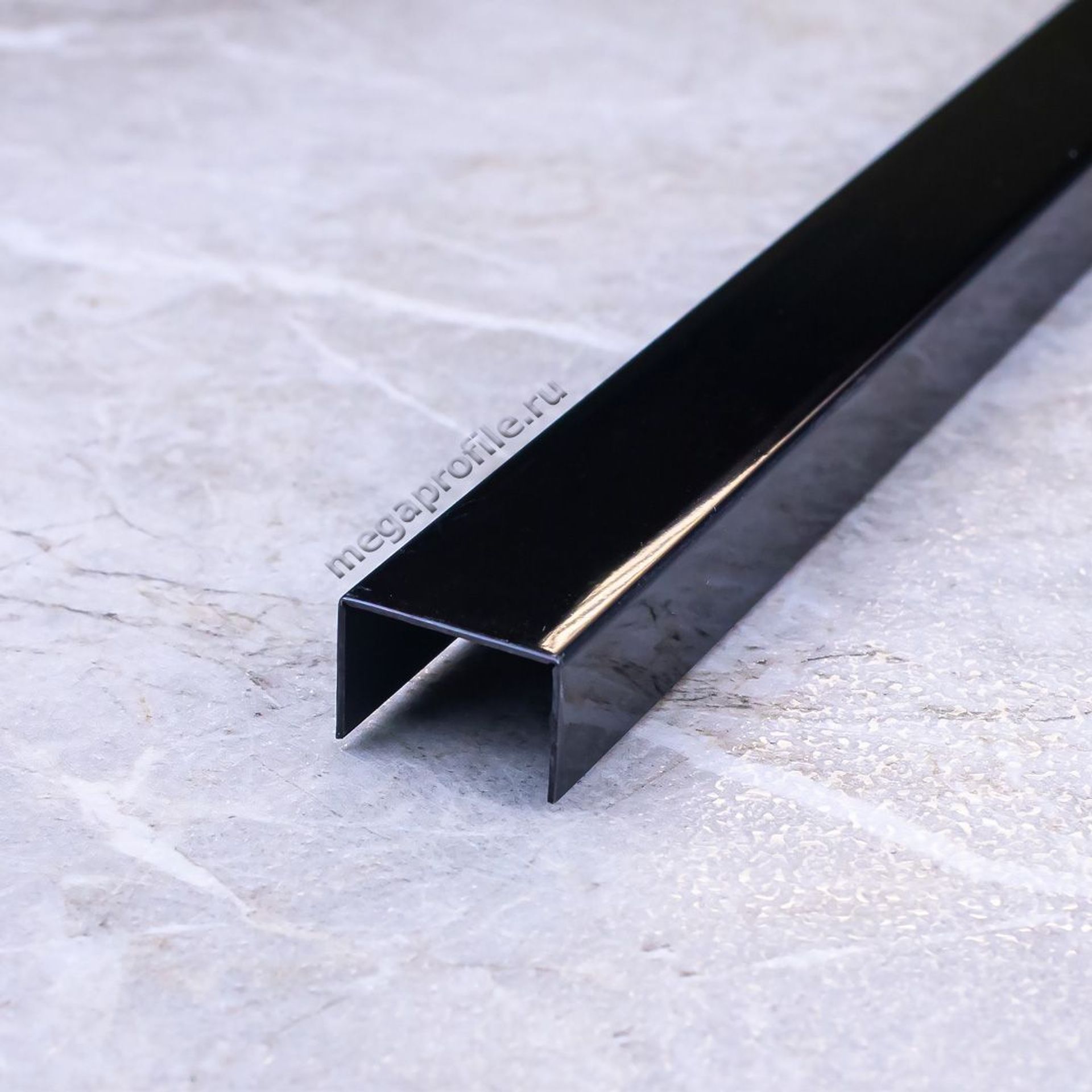 П-образный профиль из нержавеющей стали 15/10мм СтП15/10