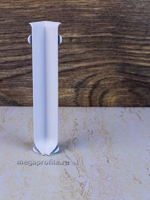 Угол внутренний алюмин. для ПЛ100 белый/муар