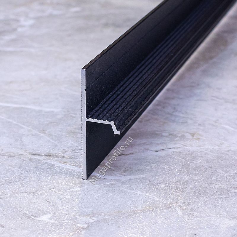 Плинтус теневой напольный ТП42